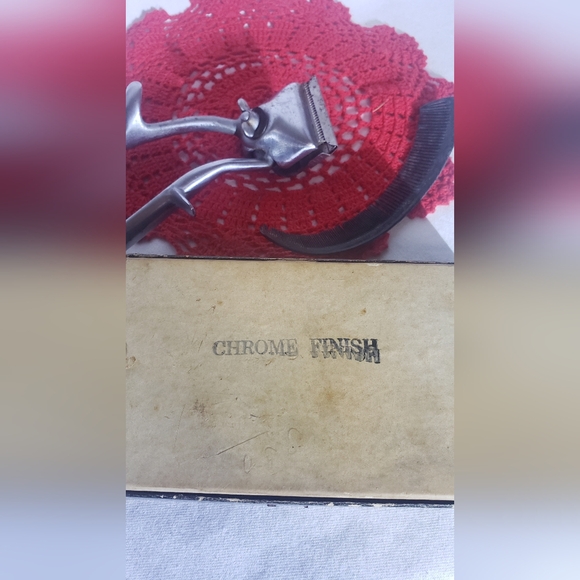 Vintage Oster Model B Handheld Trimmer In Original Packaging - Picture 7 of 9